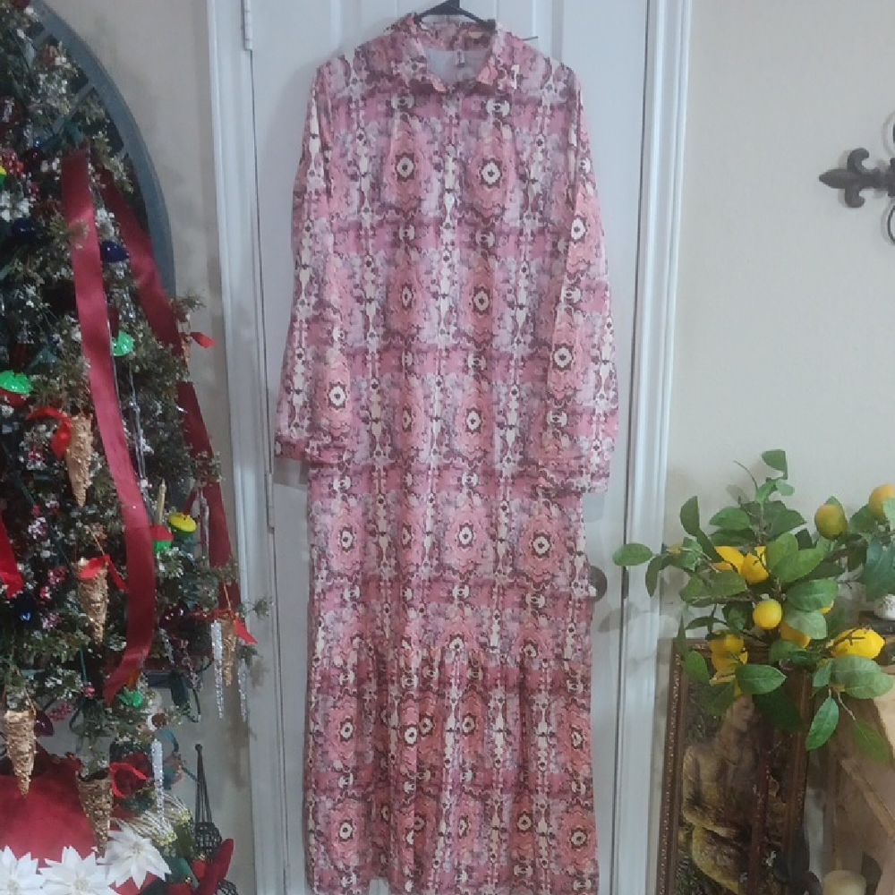 Floral Pink Maxi Dress
